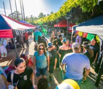 Dia De los Muertos en Ogden Mercadito